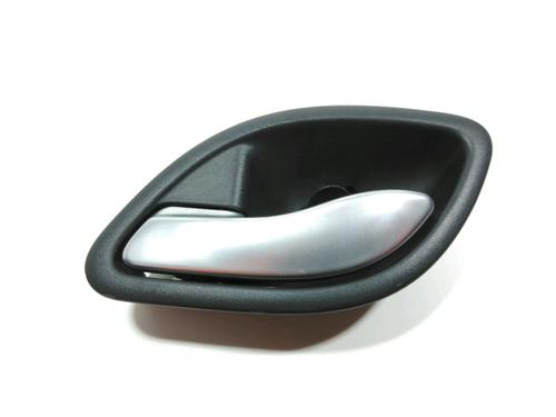 Venstre bak invendig håndtak RENAULT LAGUNA II (BG0/1_) 2.0 dCi (BG1T) (150 hp) 28252781