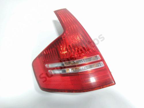 left-taillight-citroen-c4-i-lc_-2004-2005-2006-2007-2008-2009-2010-2011-2012-2013-2014-37018239 main image