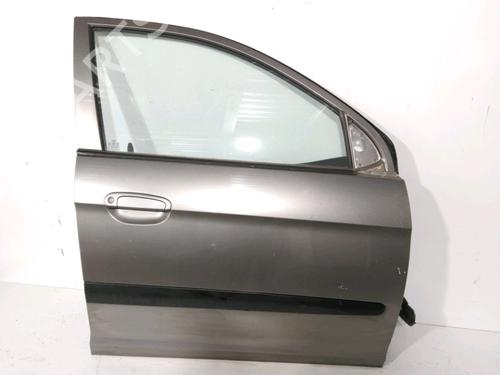 Used Right front door KIA PICANTO I (SA) 1.1 (65 hp) 30996624