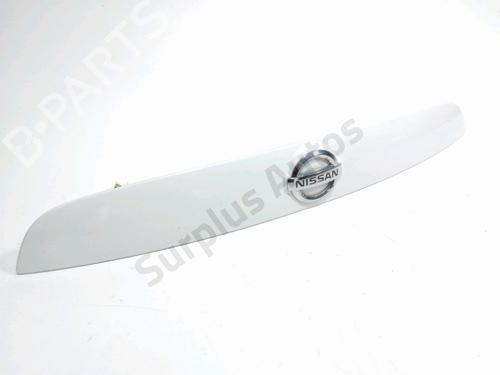 Used Tailgate handle NISSAN JUKE (F15) 1.5 dCi (110 hp) 30742106