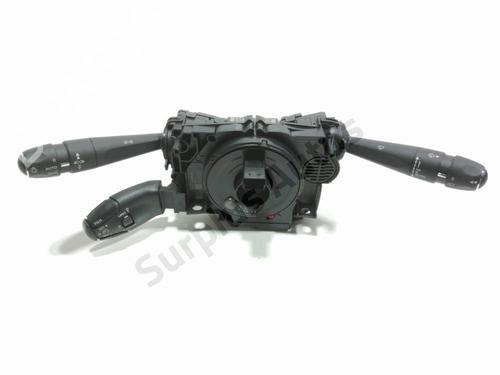 Used Steering wheel controls PEUGEOT 3008 II SUV (MC_, MR_, MJ_, M4_) 1.2 THP/ PureTech 130 (MRHNSM, MRHNSU, MRHNSJ, MRHNYW,... (131 hp) 28227347
