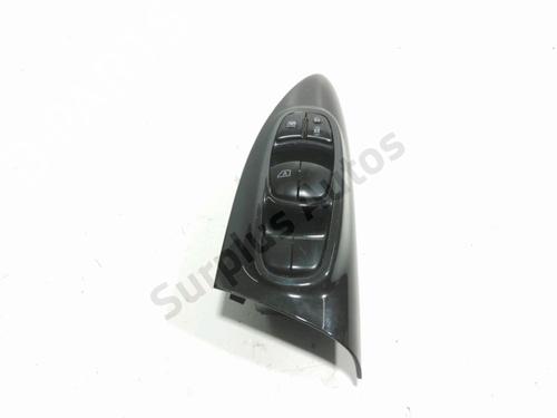 Used Left front window switch Left front window switch NISSAN JUKE (F15) 1.5 dCi (110 hp) 33646822 33646822