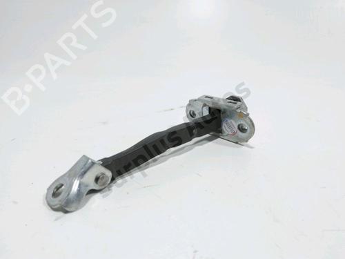 hingedoor-check-strap-toyota-c-hr-_x1_-2016-34504019 main image