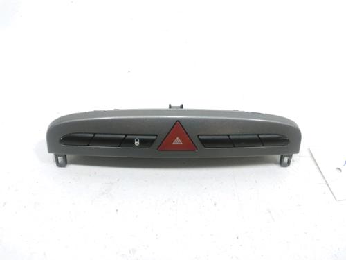 Used Warning switch Warning switch 31180680 31180680