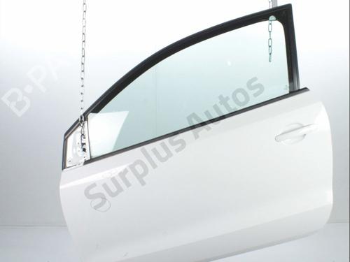 Dør venstre foran VW POLO V (6R1, 6C1) 1.4 TDI (75 hp) 30918845