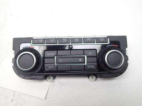 Used Climate control VW JETTA IV (162, 163, AV3, AV2) 1.6 TDI (105 hp) 30988364