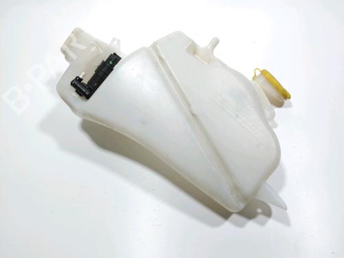 Réservoir lave-glace RENAULT SCÉNIC I MPV (JA0/1_, FA0_) 1.9 dCi (JA05, JA1F) (102 hp) 28274050