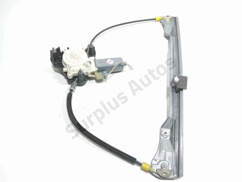 Elevador vidro frente esquerdo Elevador vidro frente esquerdo RENAULT CLIO II (BB_, CB_) 1.2 (BB0A, BB0F, BB10, BB1K, BB28, BB2D, BB2H, CB0A,... (58 hp) 36550335 36550335