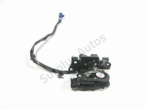 Używane Zamek klapy tylnej / bagażnika TOYOTA PRIUS (_W3_) 1.8 Hybrid (ZVW30) (136 hp) 29859416