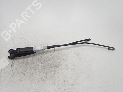 Used Front windshield wiper arm Front windshield wiper arm 37789866 37789866