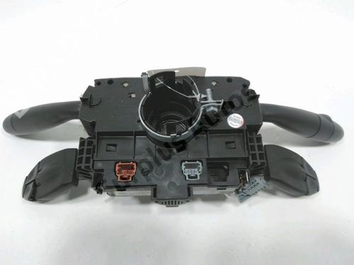 Steering wheel controls CITROËN C3 Picasso (SH_) 1.6 HDi | BP30988242E15