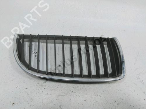 Used Grille BMW 3 (E90) 318 i (129 hp) 30993126