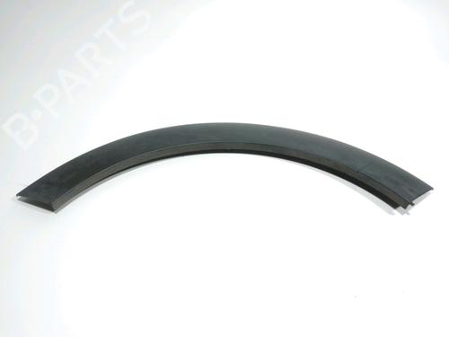 Used Rear left wheel arch trim CITROËN C3 III (SX) 1.2 PureTech 82 (83 hp) 28256061