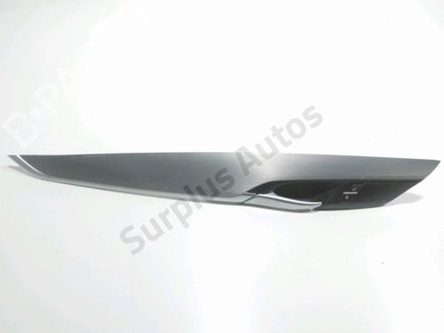 Used Front left interior door handle Front left interior door handle 37775285 37775285