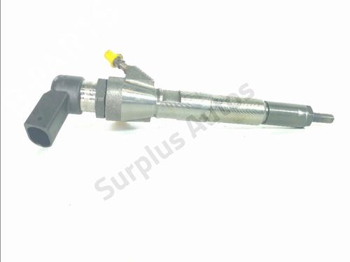 injector-renault-megane-iv-hatchback-b9amn_-2015-35719725 main image