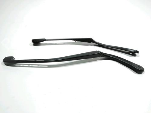 Used Front windshield wiper arm BMW 3 (E90) 318 d (143 hp) 28271638