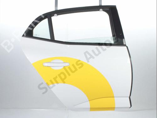 right-rear-door-renault-megane-iv-hatchback-b9amn_-2015-39089313 main image