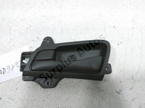 Used Front left interior door handle Front left interior door handle HYUNDAI i30 (FD) 1.4 (109 hp) 30996493 30996493