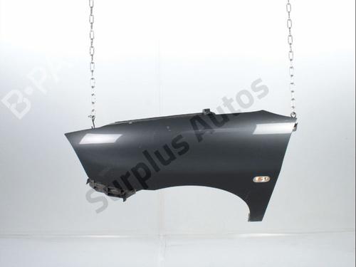 Used Left front fenders Left front fenders 37771750 37771750