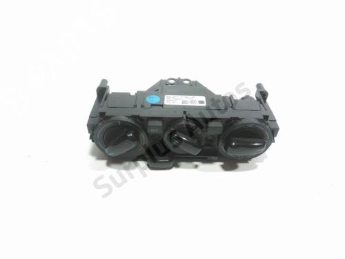AC-Styringsenhed/Manøvreenhed VW UP! (121, 122, BL1, BL2, BL3, 123) 1.0 (75 hp) 28228406