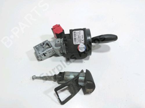 Used Electronic module Electronic module RENAULT CLIO III (BR0/1, CR0/1) 1.5 dCi (75 hp) 40212956 40212956