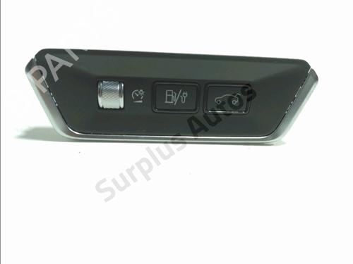 other-lynk-co-01-2017-33459422 main image