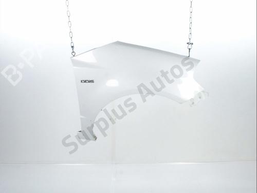 Used Right front fenders SUZUKI SX4 (EY, GY) 2.0 DDiS 4x4 (RW420D) (135 hp) 29857652