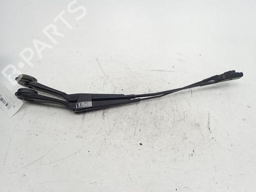 Used Front windshield wiper arm Front windshield wiper arm 37789853 37789853