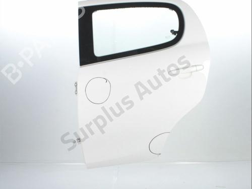Used Left rear door PEUGEOT 108 1.0 VTi (69 hp) 32379615