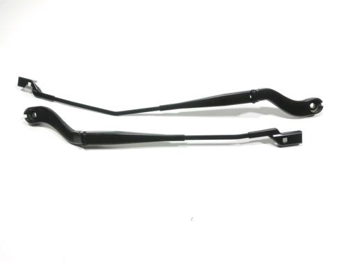front-windshield-wiper-arm-ford-ecosport-2011-2012-2013-2014-2015-2016-2017-2018-2019-2020-2021-2022-37790077 main image