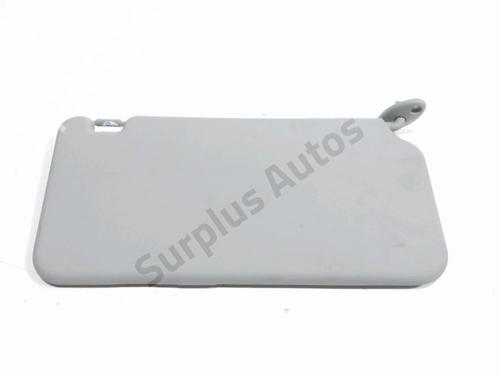 Used Left sun visor Left sun visor 39525071 39525071