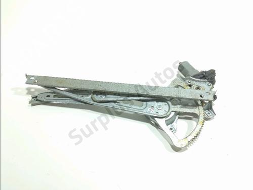 Used Front right window mechanism Front right window mechanism TOYOTA AURIS Estate (_E18_) 1.8 Hybrid (ZWE186_, ZWE186R, ZWE186H) (136 hp) 34389871 34389871