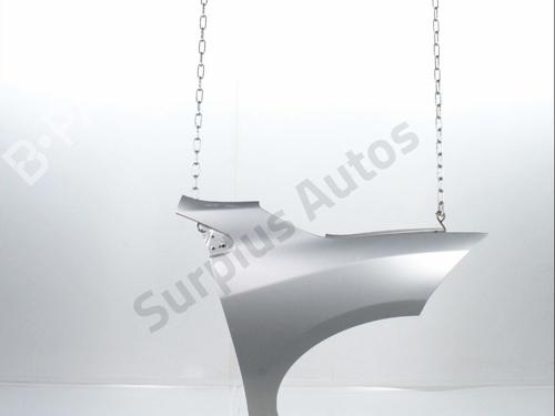 right-front-fenders-renault-megane-iii-hatchback-bz01_-b3_-2008-37220538 main image