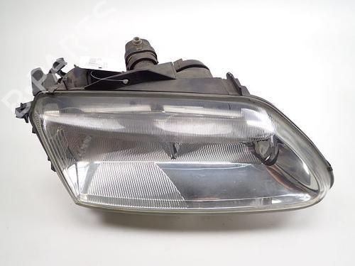 Used Right headlight RENAULT ESPACE III (JE0_) 2.2 dCi (JE0K) (130 hp) 31004768