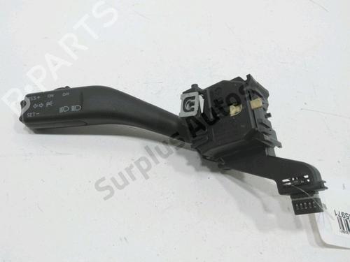 Used Headlight switch SEAT ALTEA (5P1) 1.9 TDI (105 hp) 30989332