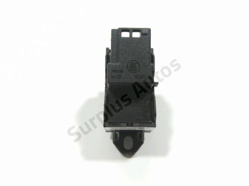 Right front window switch LAND ROVER FREELANDER 2 (L359) 2.2 TD4 4x4 | BP37772961I26 - Image 2