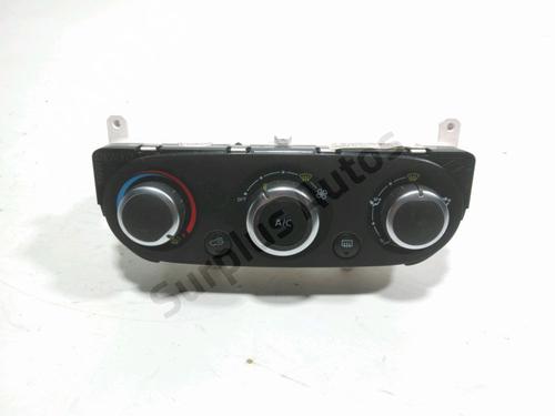 Used Climate control Climate control 37585526 37585526