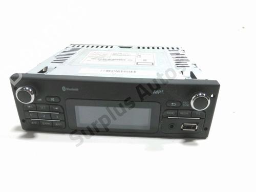 Used Radio Radio RENAULT KANGOO / GRAND KANGOO II (KW0/1_) 1.5 dCi 90 (KW05, KW08, KW0G, KW11) (90 hp) 30584669 30584669