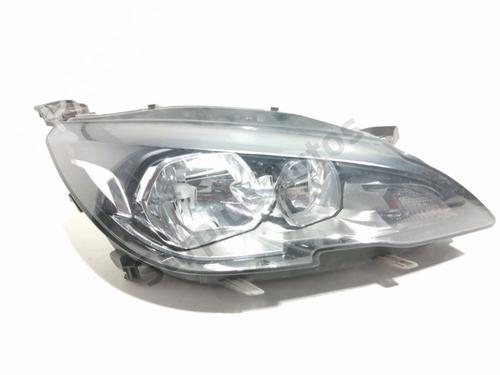 Used Right headlight Right headlight PEUGEOT 308 II (LB_, LP_, LW_, LH_, L3_) 1.6 HDi (92 hp) 33750482 33750482