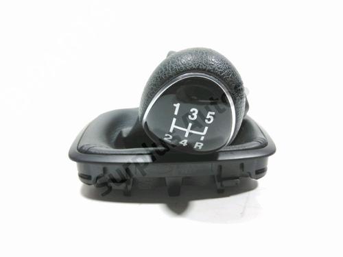 Used Shift knob FORD FIESTA VII (HJ, HF) 1.1 Ti-VCT (86 hp) 32356206
