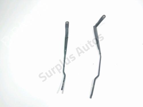 Used Front windshield wiper arm CITROËN C3 II (SC_) 1.4 HDi 70 (SC8HZC, SC8HR0, SC8HP4) (68 hp) 28272157