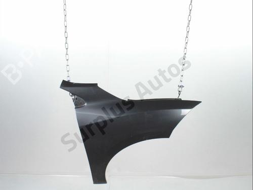right-front-fenders-renault-megane-iii-hatchback-bz01_-b3_-2008-39577471 main image