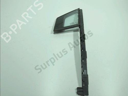 front-left-quarter-glass-renault-captur-i-j5_-h5_-2013-33686458 main image