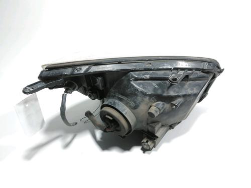 Left headlight TOYOTA RAV 4 II (_A2_) 2.0 4WD (ACA21, ACA20) | BP28266638C28 