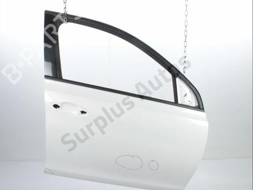 Porte avant droite PEUGEOT 308 SW II (LC_, LJ_, LR_, LX_, L4_) 1.6 BlueHDi 120 (120 hp) 30086491