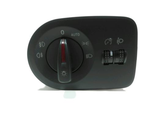 Used Headlight switch SEAT IBIZA IV (6J5, 6P1) 1.6 TDI (105 hp) 28228646