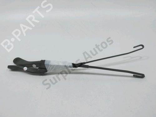 front-windshield-wiper-arm-dacia-sandero-ii-2012-34232901 main image