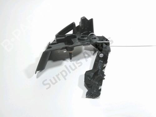 Used Rear bumper bracket Rear bumper bracket 37782416 37782416
