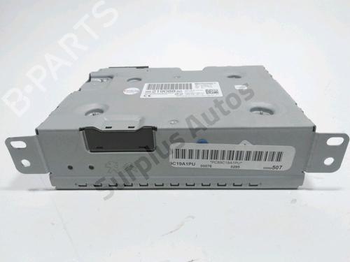 Used Radio Radio PEUGEOT 2008 I (CU_) 1.5 BlueHDI 100 (102 hp) 32770762 32770762