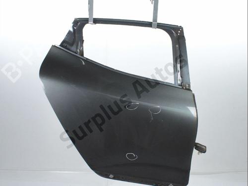 right-rear-door-renault-clio-v-b7_-2019-40060210 main image